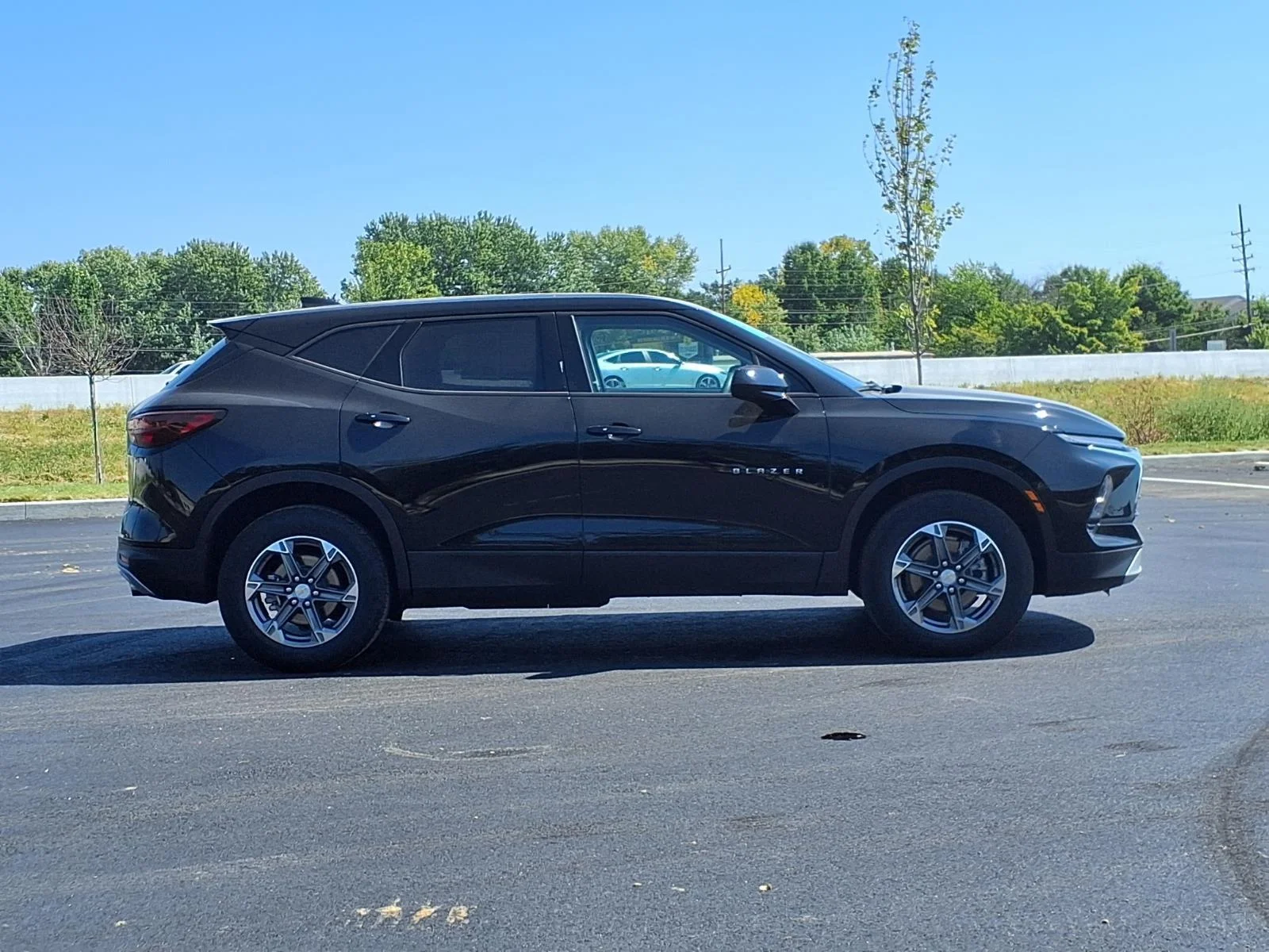 Used 2025 Black Chevrolet LT image 25