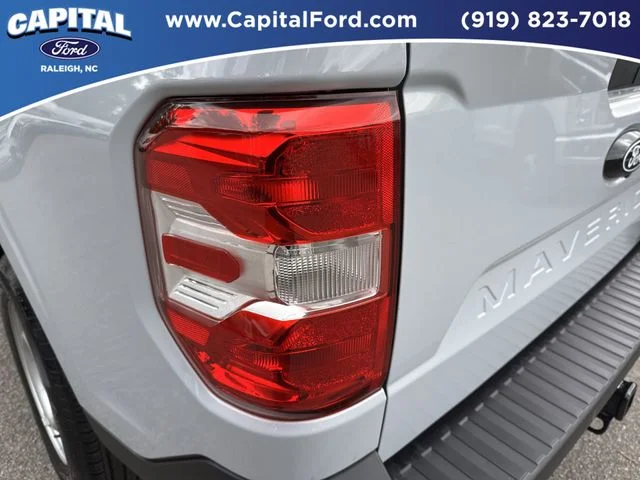 Used 2025 White Ford XL image 15