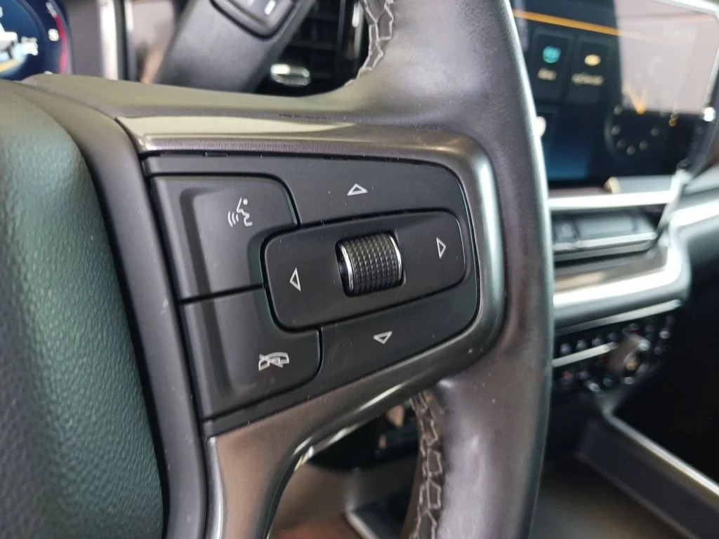 Used 2024 Lakeshore Blue Metallic Chevrolet High Country image 35