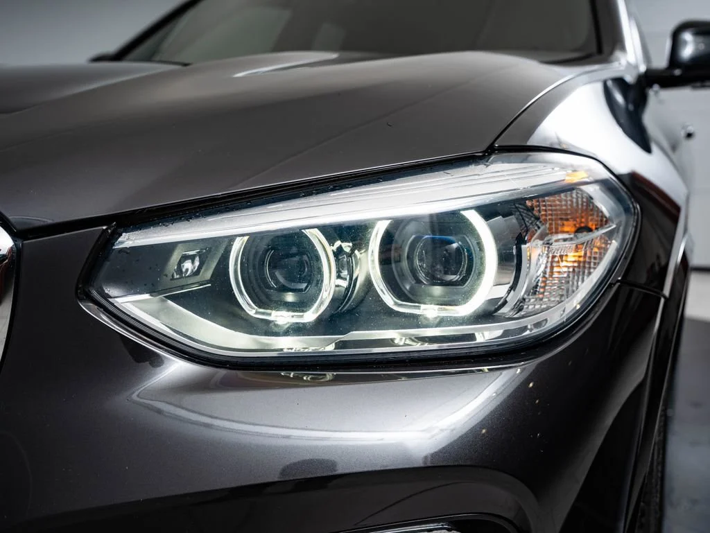Used 2019 Dark Graphite Metallic BMW xDrive30i image 15