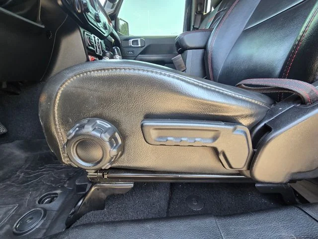 Used 2022 Black Jeep Rubicon image 21