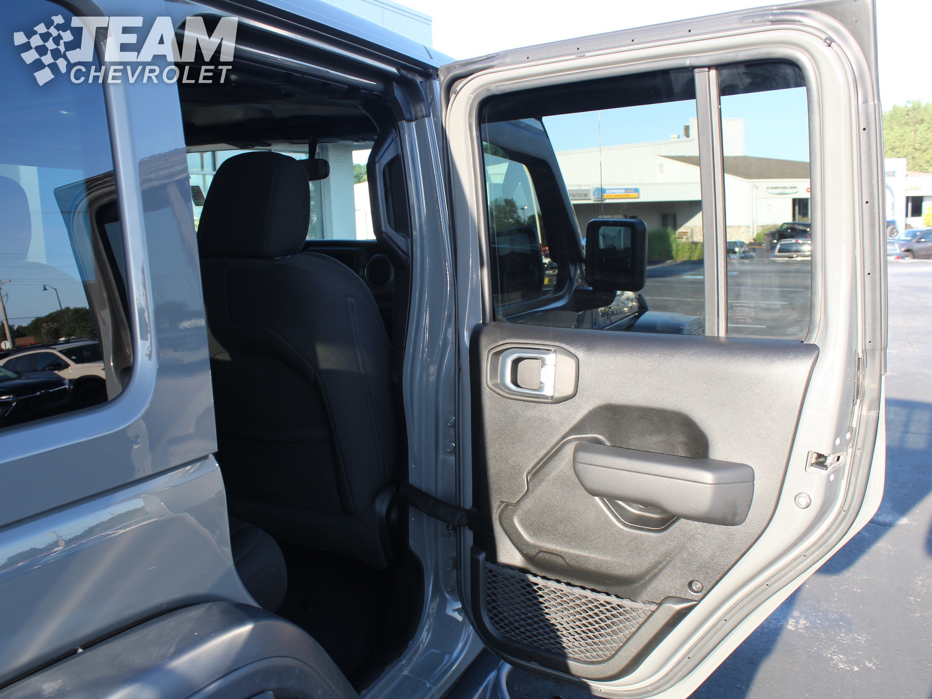 Used 2022 Gray Jeep High Tide 4x4 image 25