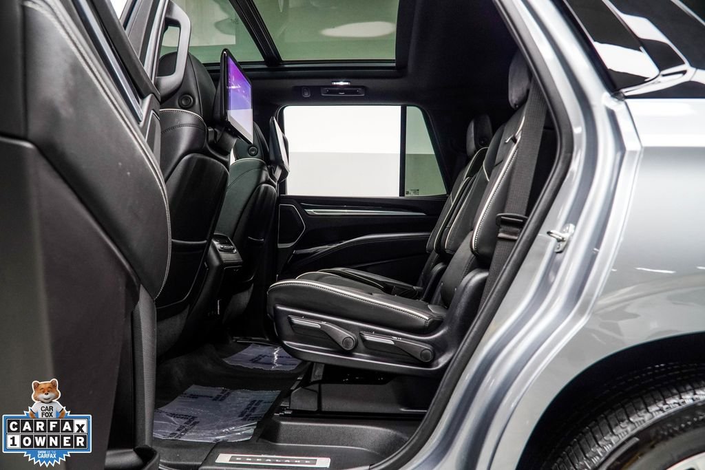Used 2025 Silver Cadillac Sport image 40
