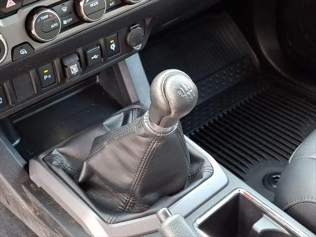 Certified Used 2023 ICE CAP Toyota  image 18