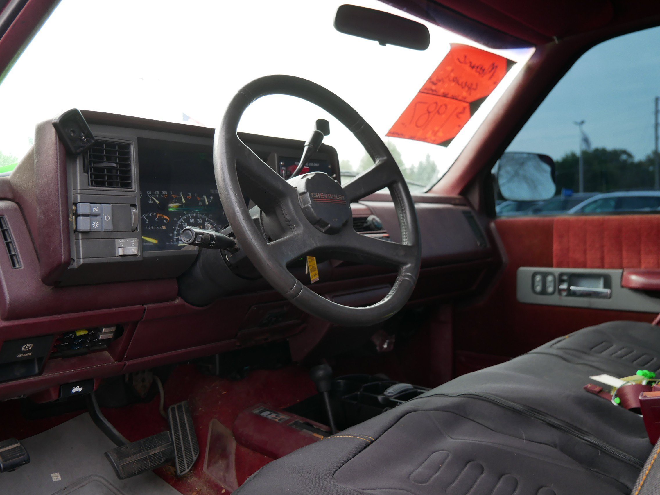 Used 1994 Red Chevrolet  image 10
