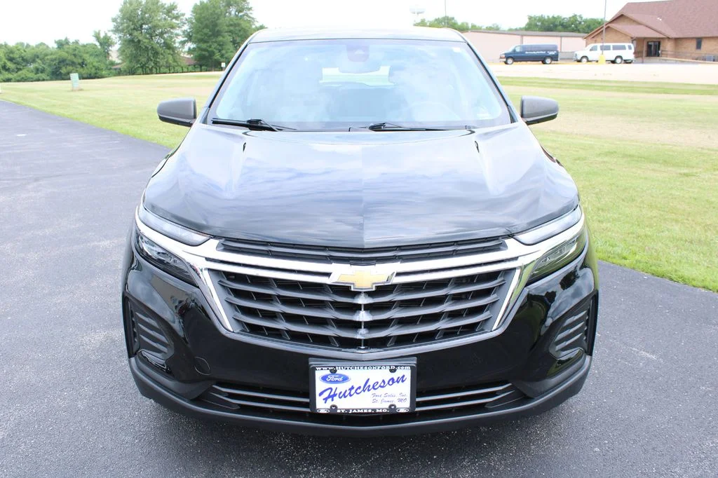 Used 2022 Chevrolet Equinox LS with VIN 2GNAXHEV1N6133746 for sale in Saint James, MO
