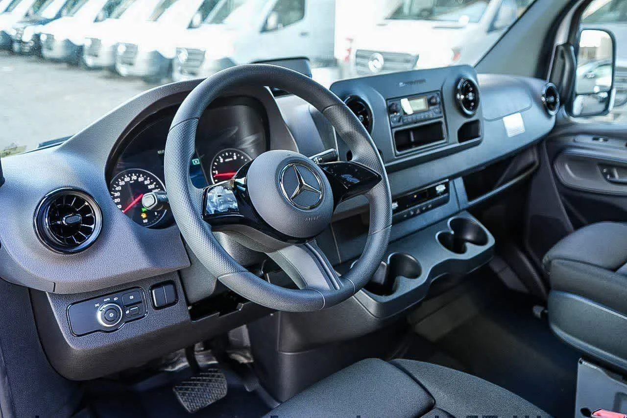 New 2026 Arctic White Mercedes-Benz Cargo 170WB High Roof RWD 2.0L I4 Diesel Turbo SO image 12