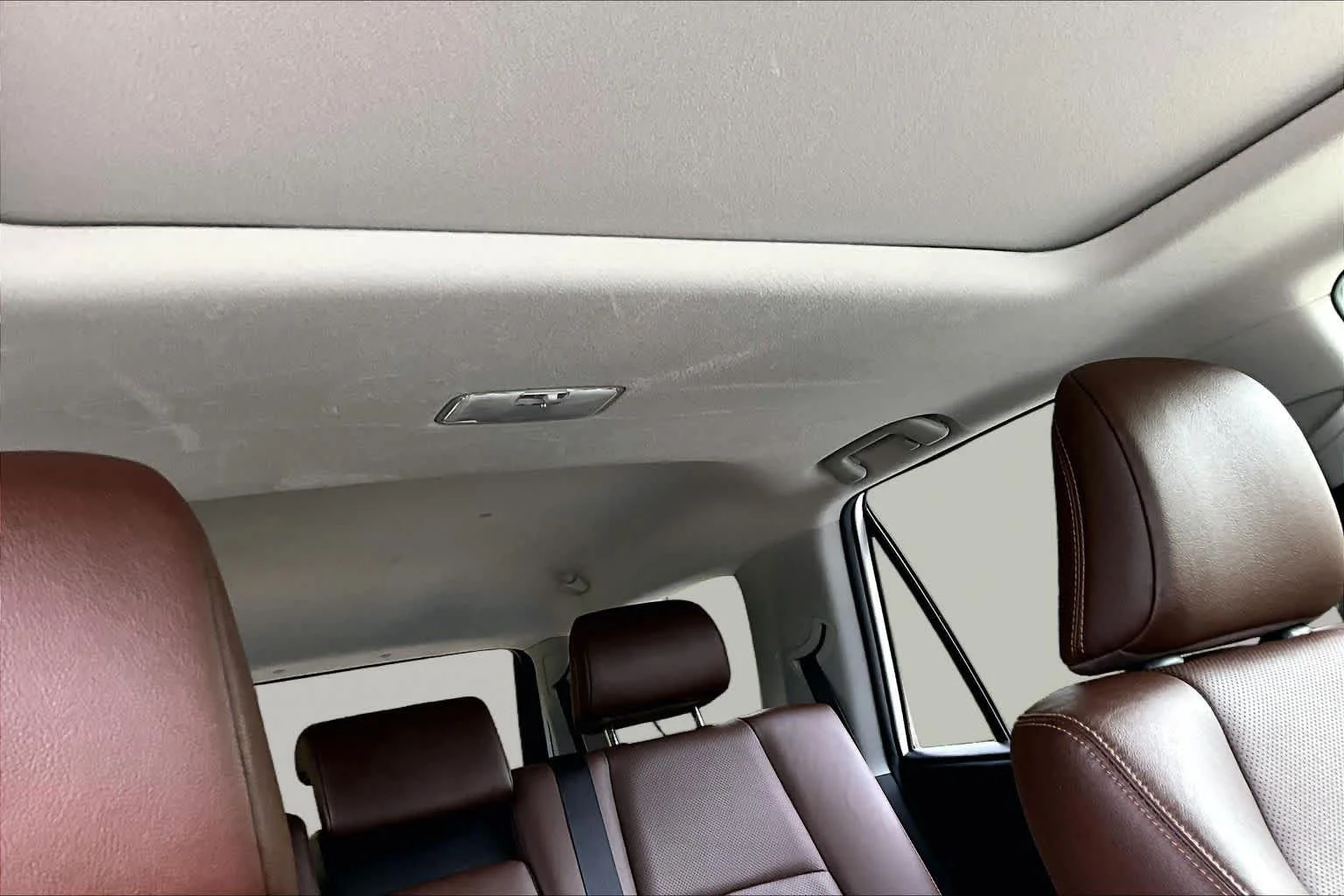 Certified Used 2023 Blizzard Pearl Toyota Limited image 14
