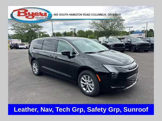2027 Chrysler Pacifica Select AWD's photo