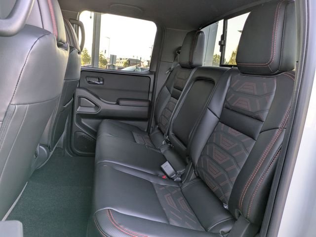 2025 Nissan Frontier PRO-4X - Photo 27
