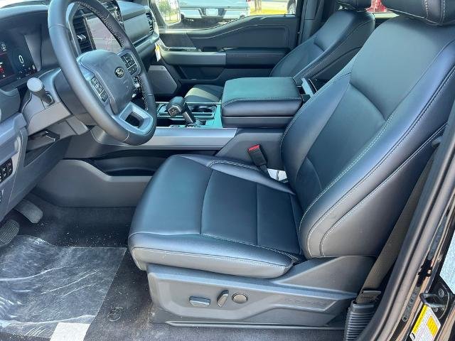 2025 Ford F-150 XLT - Photo 40