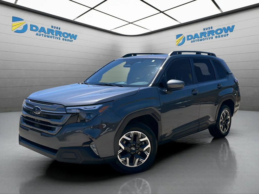 2025 Subaru Forester Premium's photo
