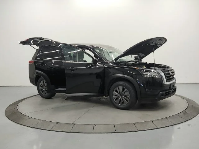 Used 2025 Black Nissan S image 10