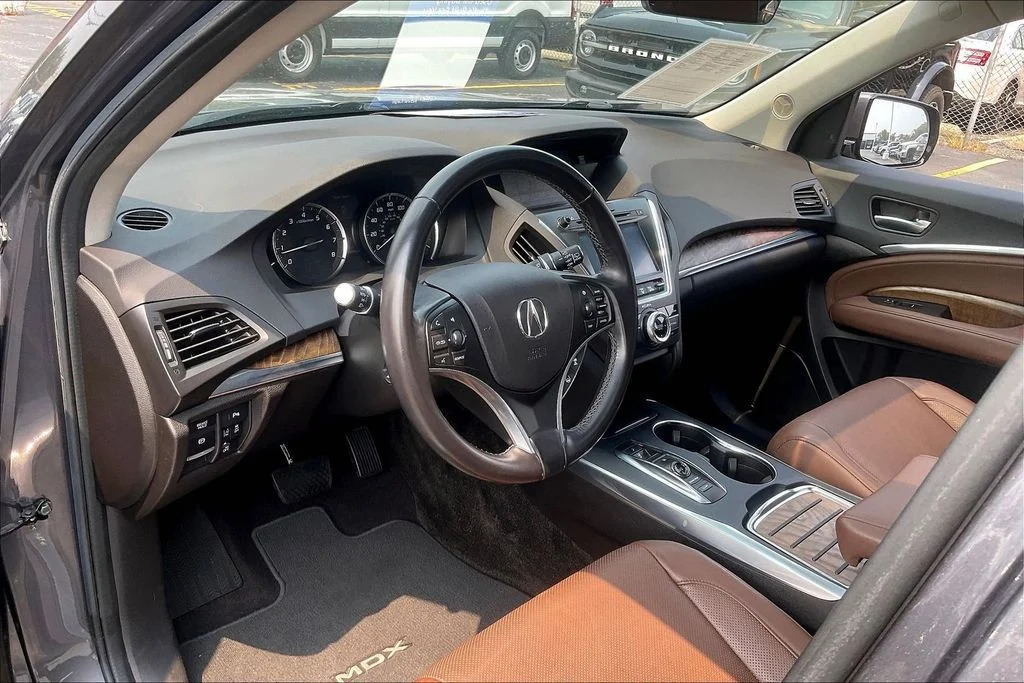 Used 2019 Gray Acura 3.5L Technology Package image 13