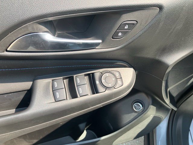 Used 2025 Moonstone Gray Metallic Buick Sport Touring image 9