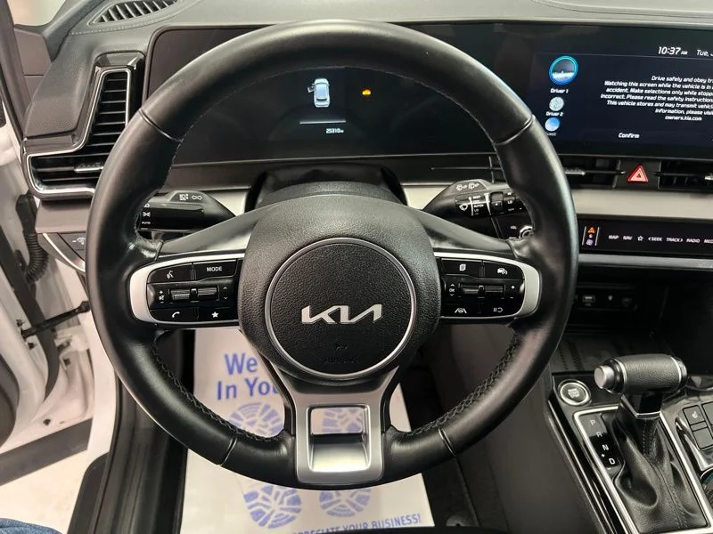 Used 2024 White Kia EX image 23
