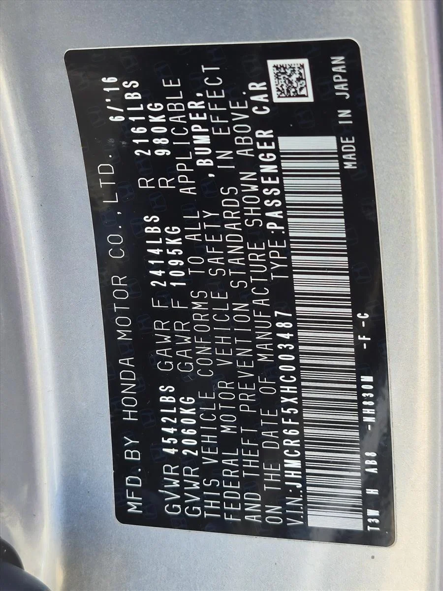 Used 2017 Silver/Gray Honda EX-L image 22