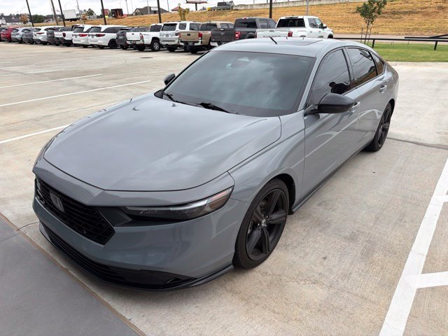 Used 2025 Silver Honda Sport-L image 1