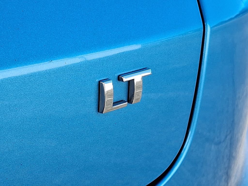 Used 2025 Blue Chevrolet LT image 30