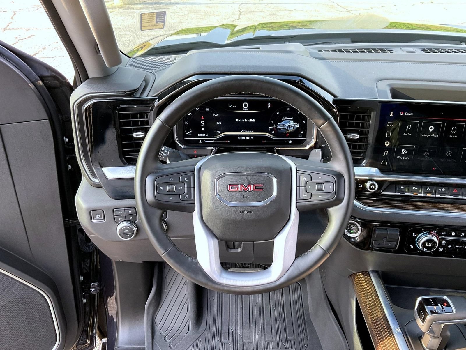 Certified Used 2023 Titanium Rush Metallic GMC Elevation image 13