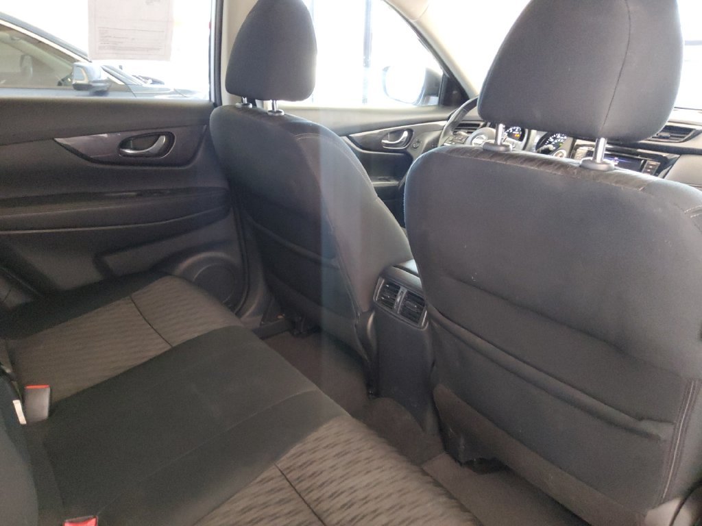 Used 2018 Silver Nissan Hybrid SV image 17