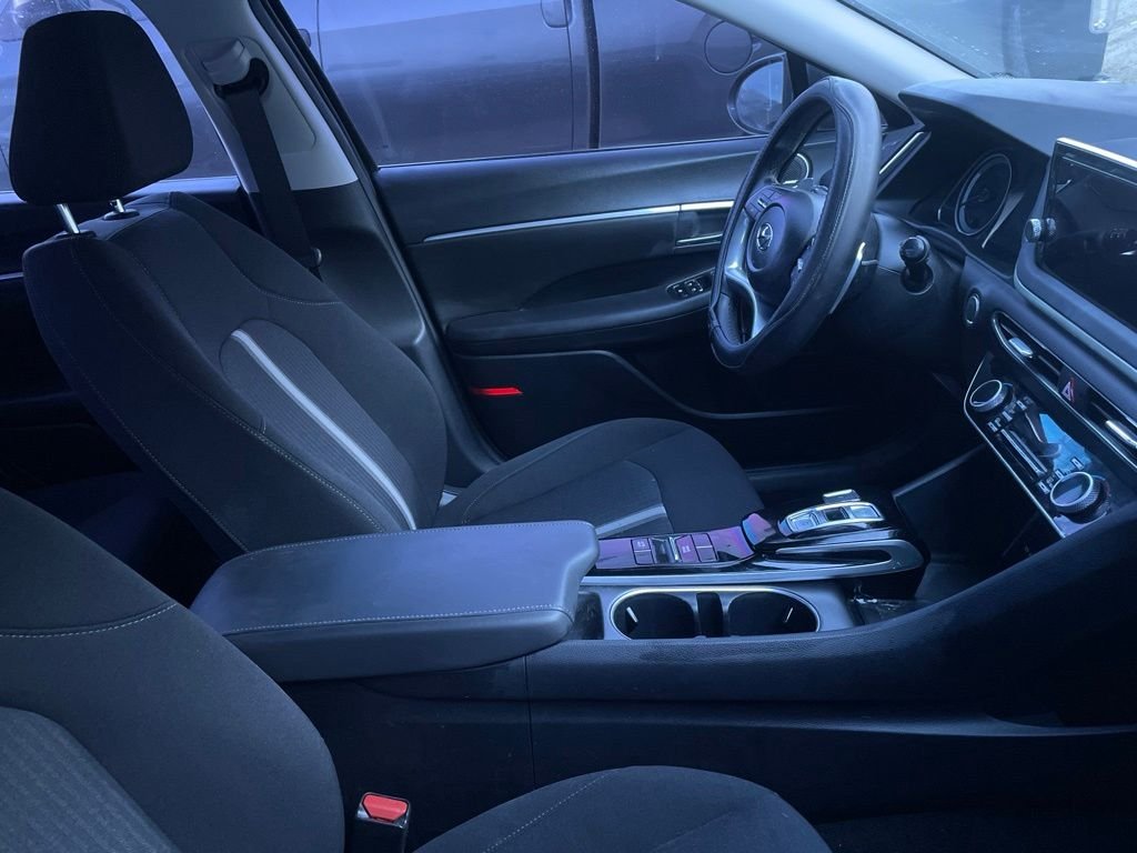 Used 2023 Carbon Blue Hyundai SEL image 9