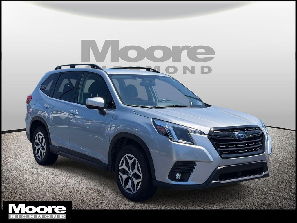 2024 Subaru Forester Premium's photo