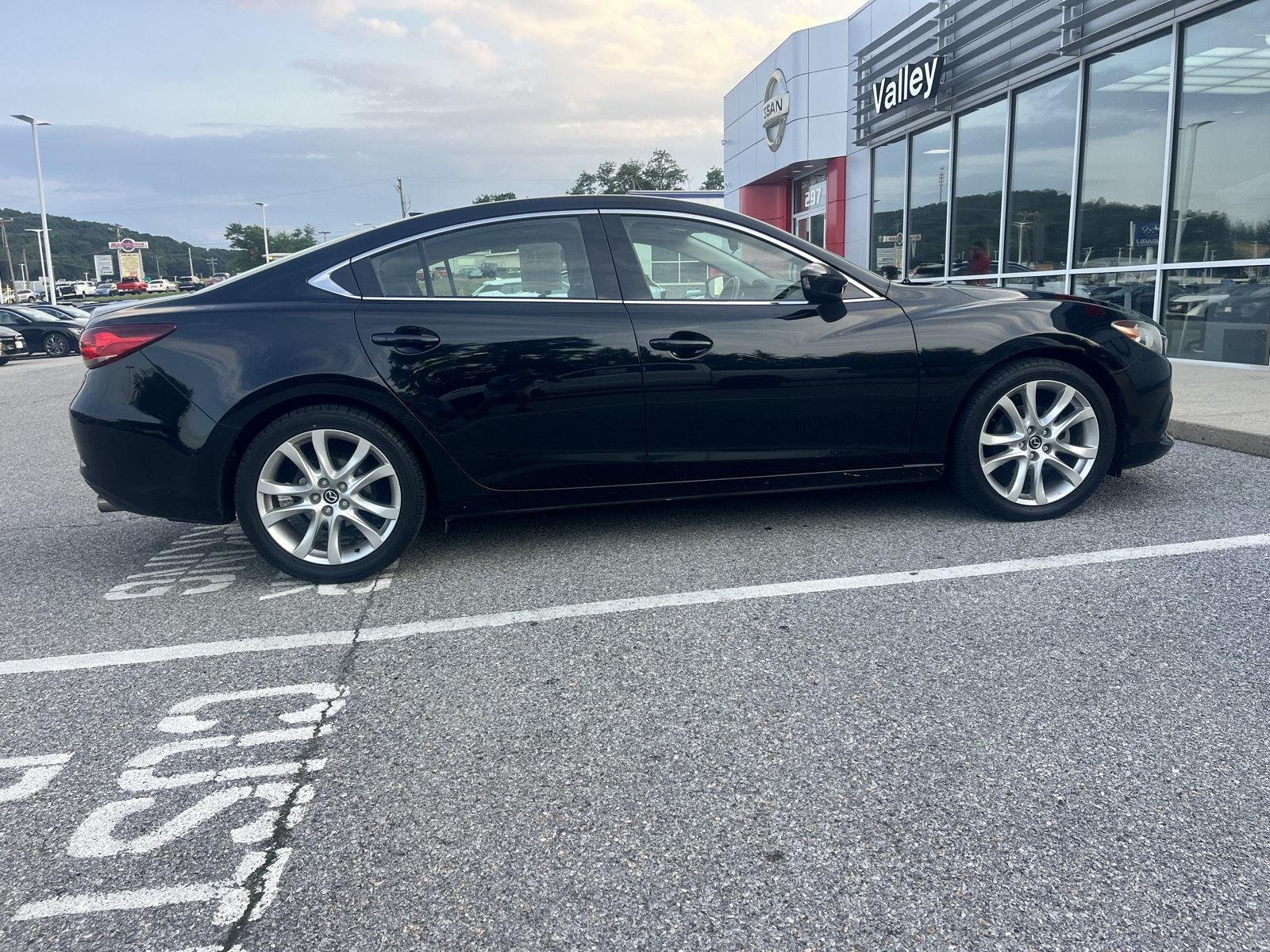 Used 2015 Jet Black Mica Mazda i Touring image 8