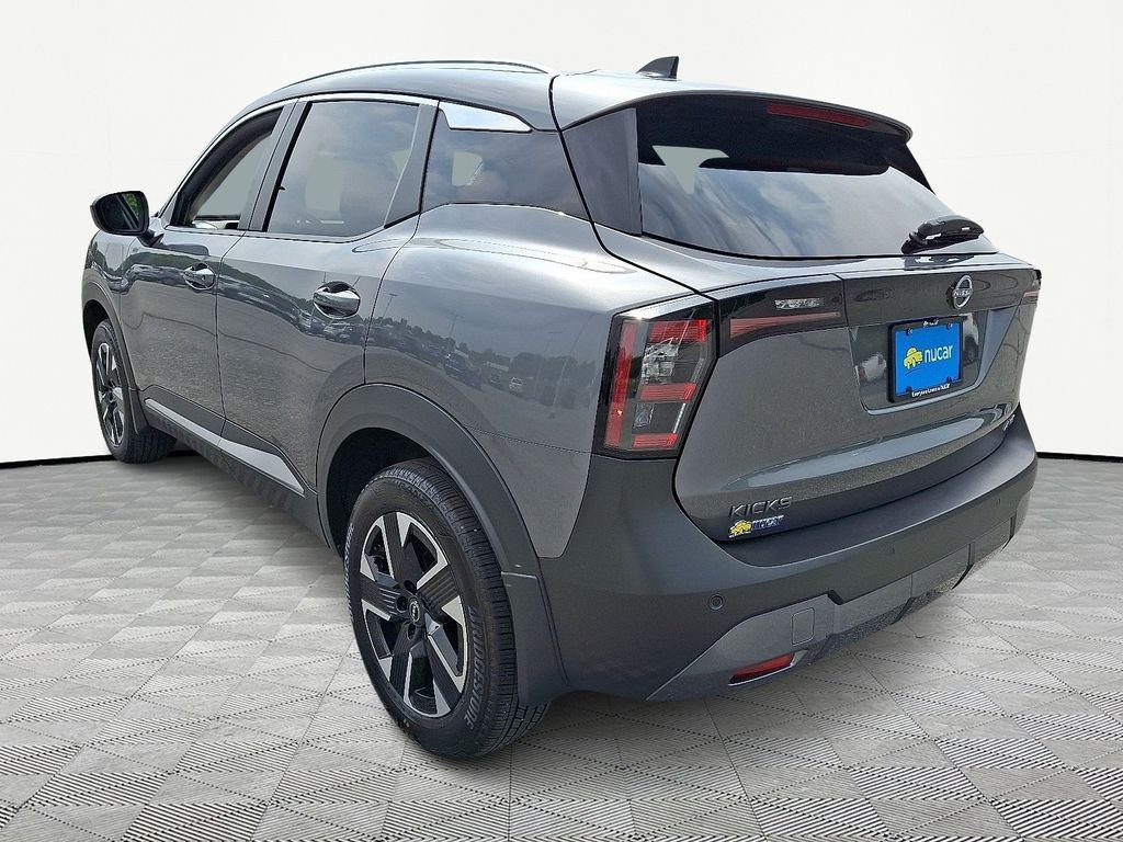 Used 2026 Gray Nissan SV image 5