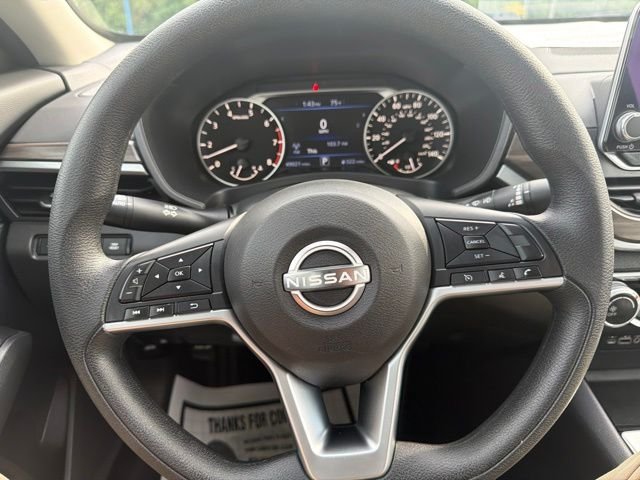 Used 2024 Gray Nissan 2.5 SV image 18