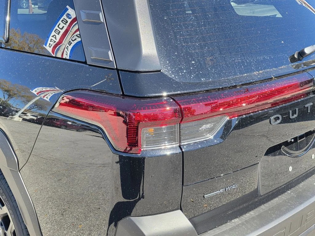 2026 Subaru Outback Limited - Photo 7