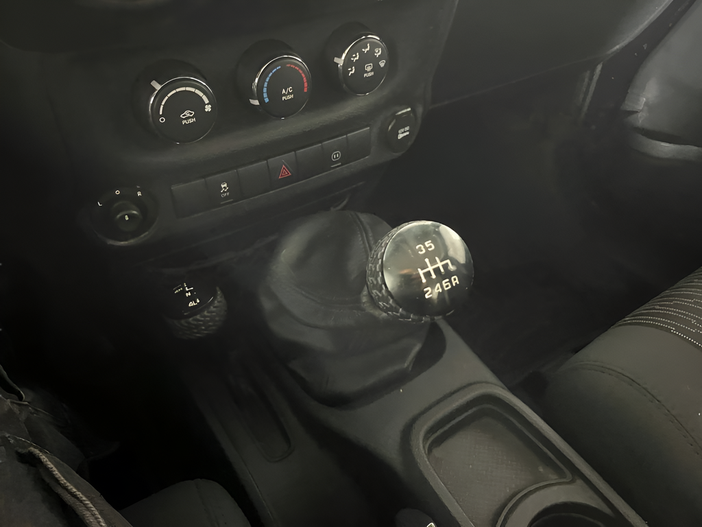 Used 2011 Black Jeep Rubicon image 20