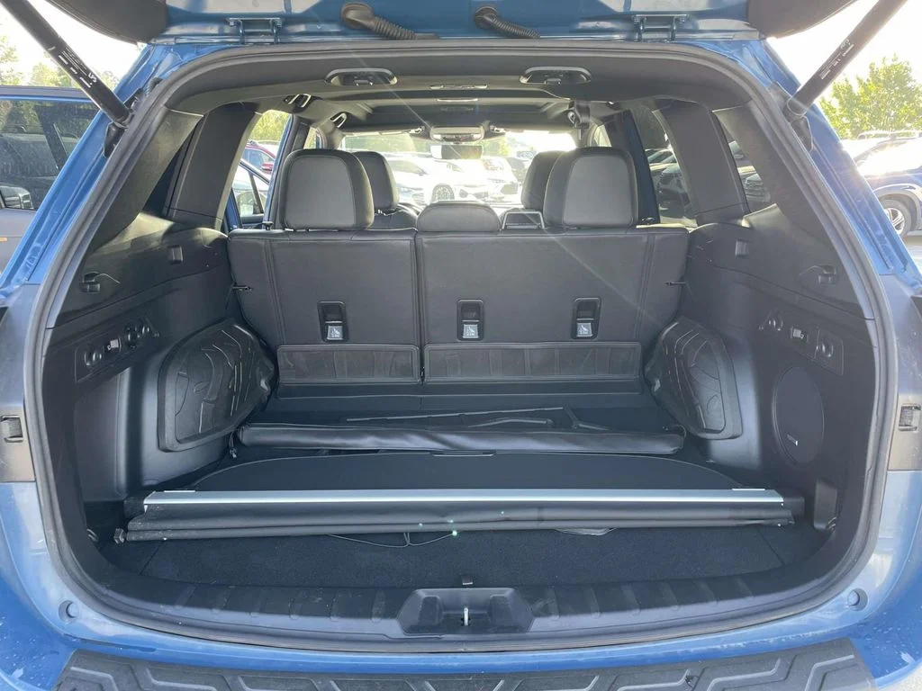 Used 2022 Geyser Blue Subaru Wilderness image 32
