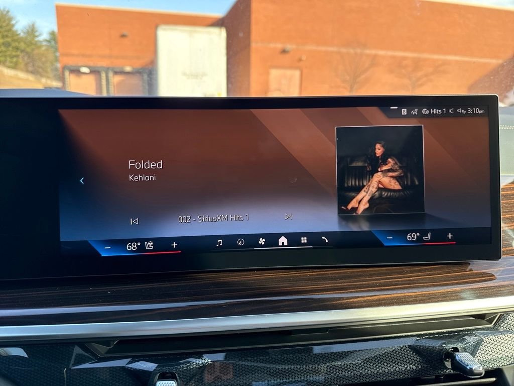 New 2026 Black BMW xDrive40i image 19