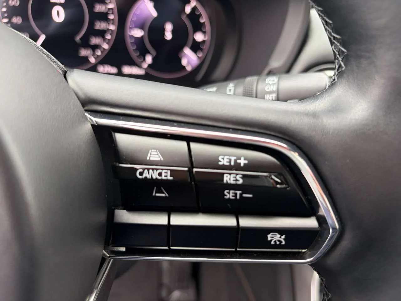 Used 2024 Artisan Red Crystal Metallic Mazda GT Save at the pump with a PHEV! Top of the line GT model. Check it out image 31