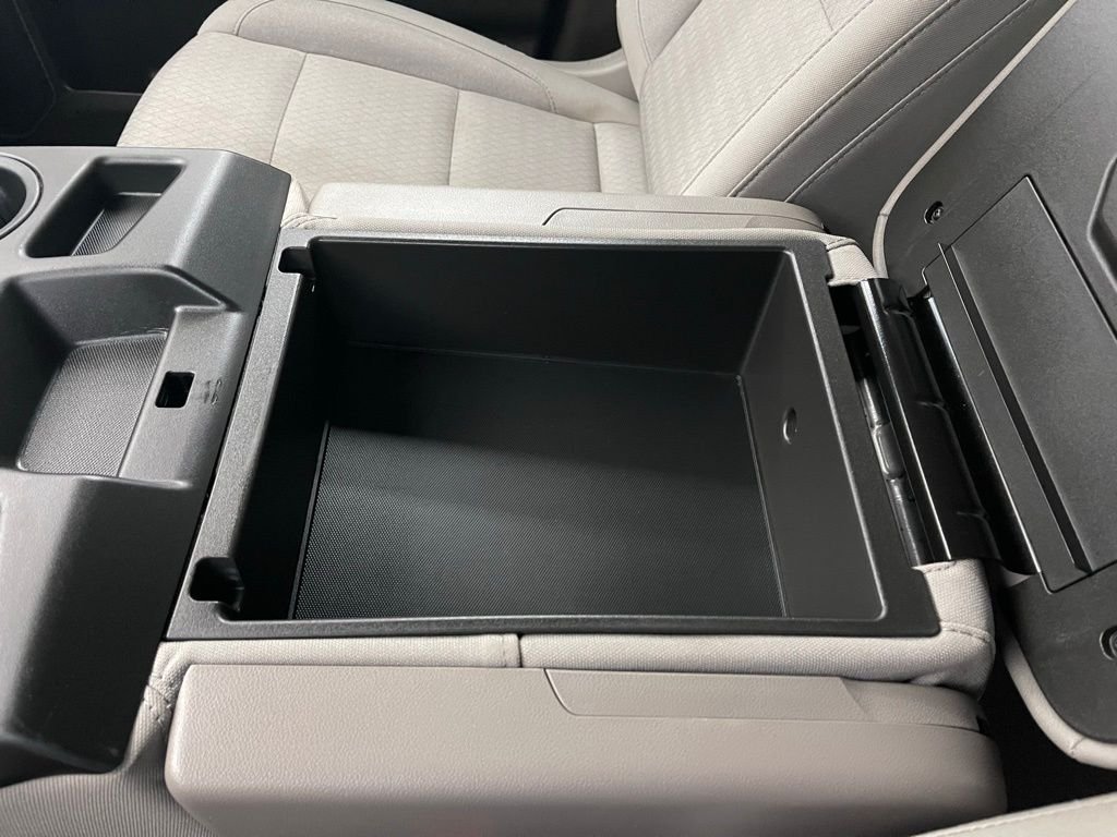 Used 2025 Cypress Gray Chevrolet LT image 30