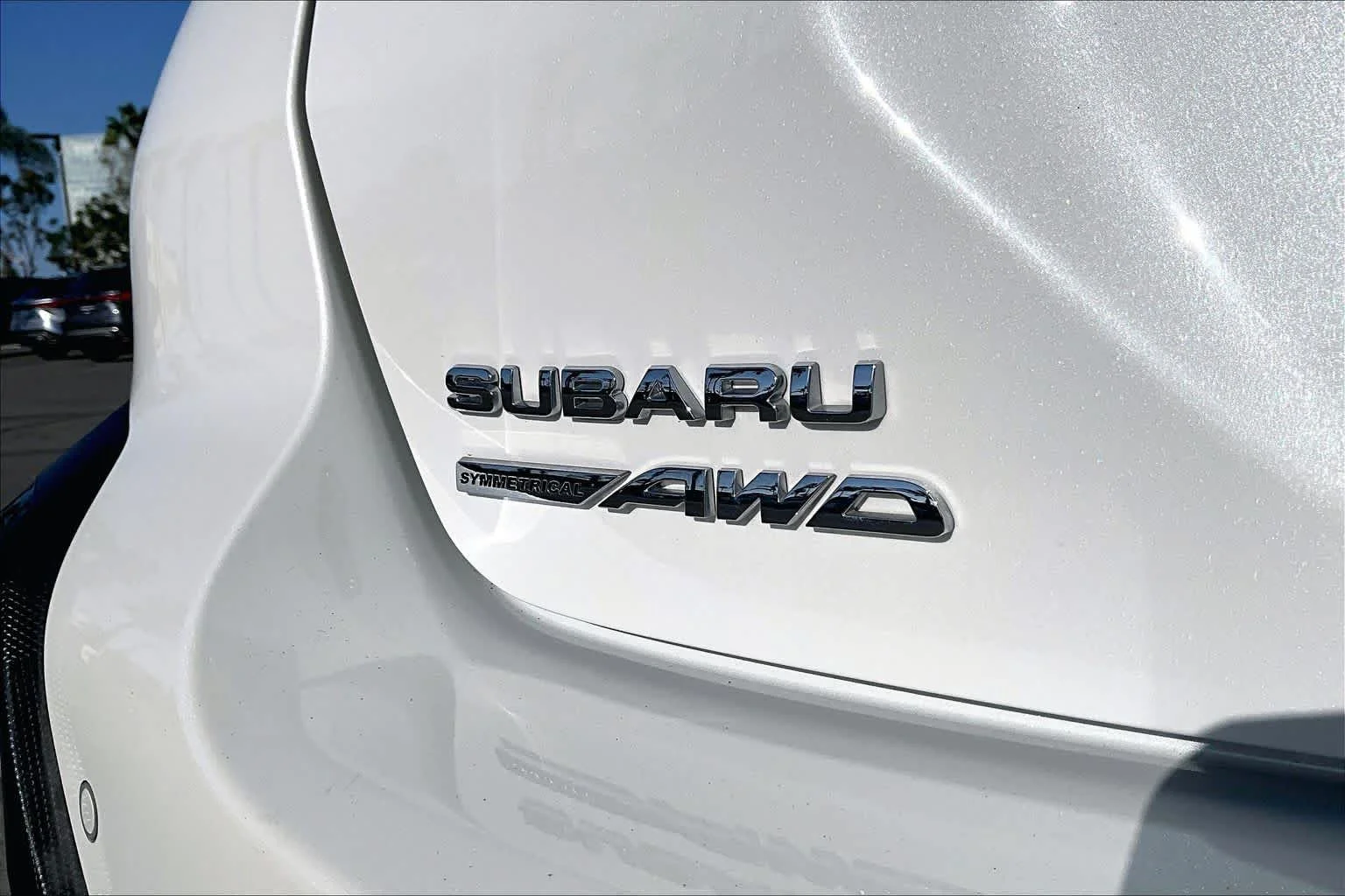 Used 2024 Crystal White Pearl Subaru Limited image 29