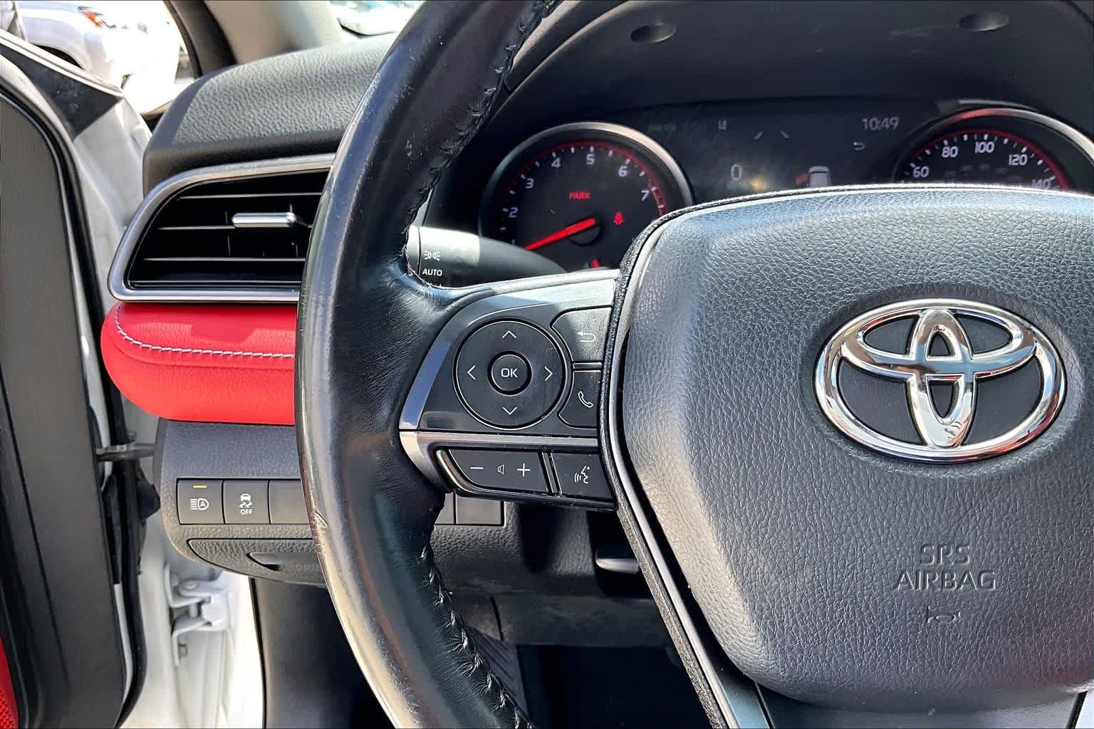 Used 2021 Wind Chill Pearl Toyota XSE image 23