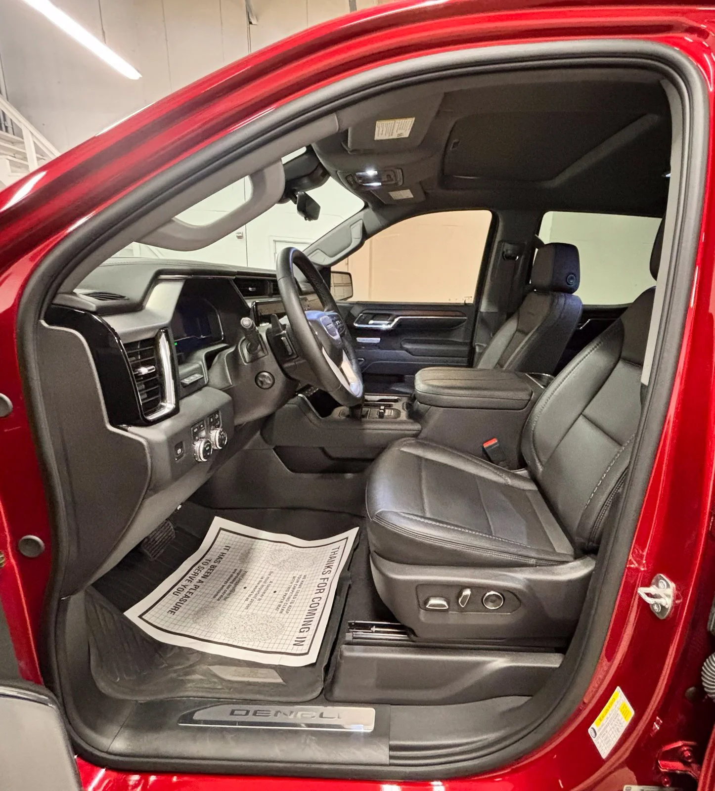 Used 2024 Red GMC Denali image 22