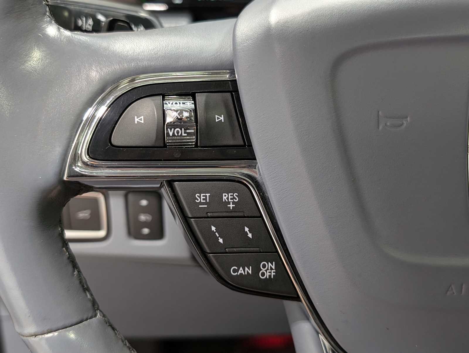 Used 2021 Chroma Crystal Blue Lincoln Black Label image 39