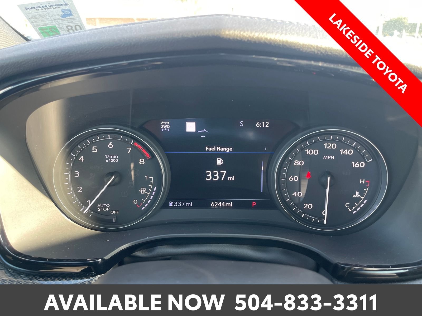 Used 2025 White Cadillac Sport image 36