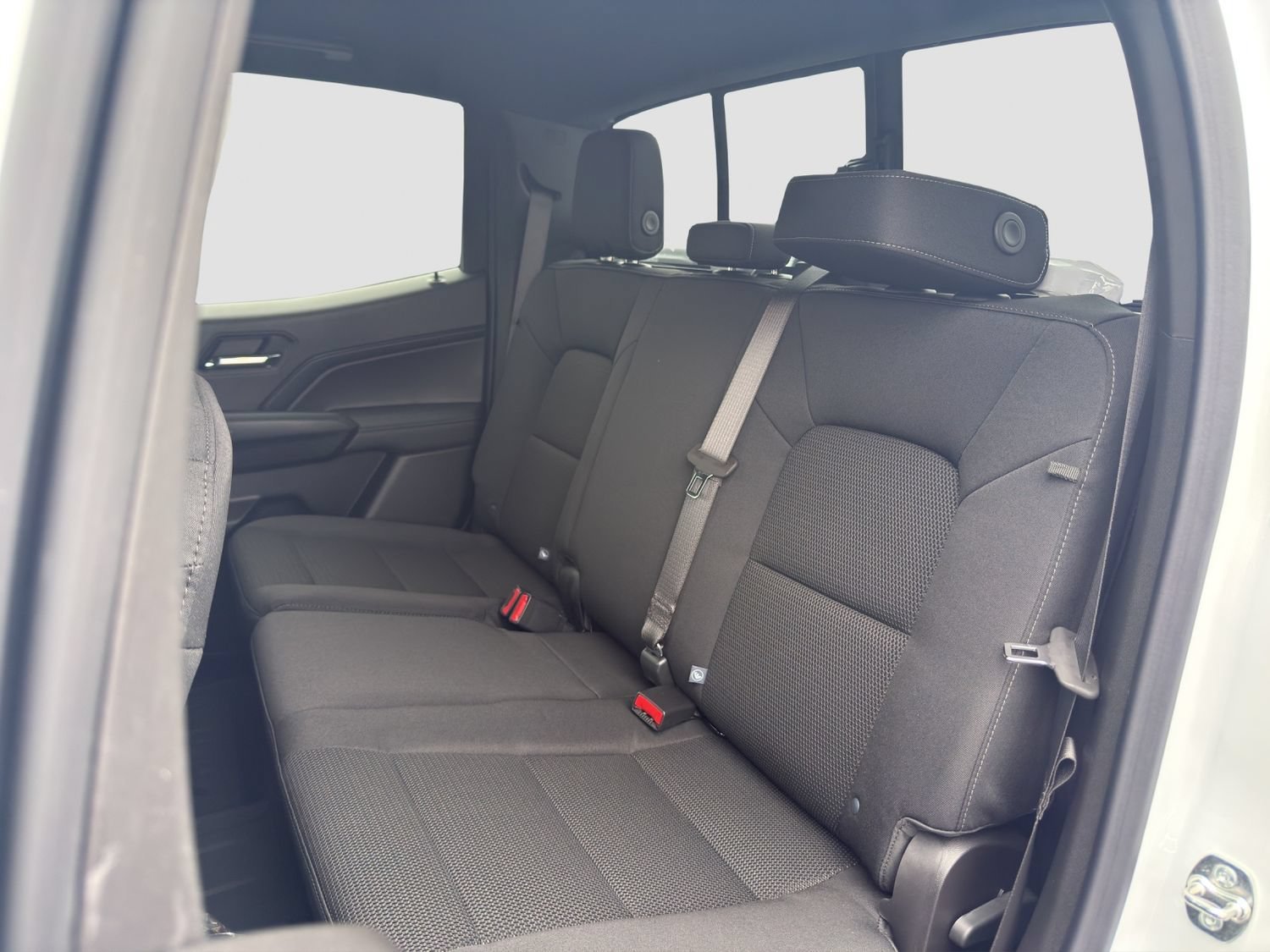 2026 Chevrolet Colorado LT - Photo 13