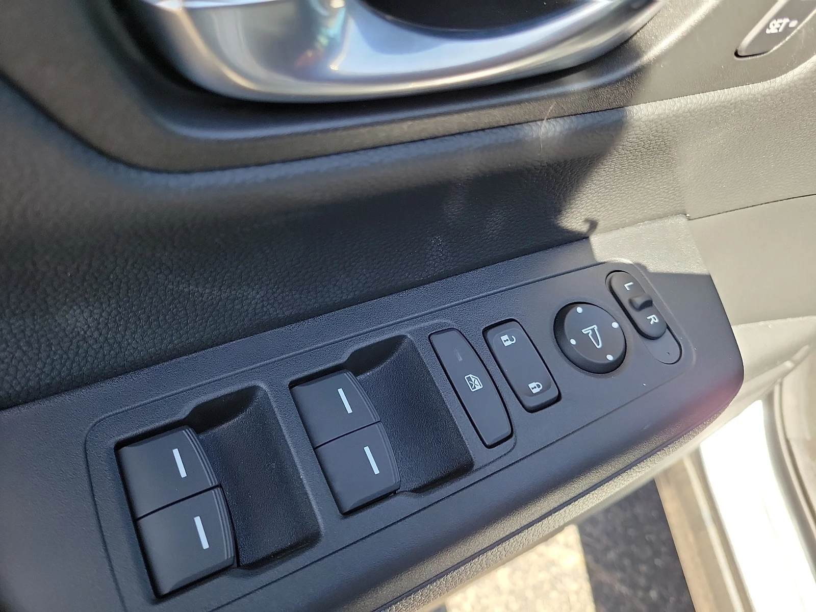 2026 Honda CR-V Sport-L - Photo 18