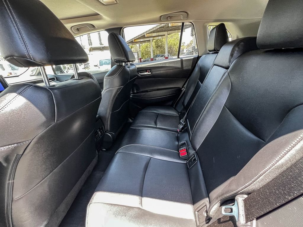 Used 2024  Toyota XLE image 17