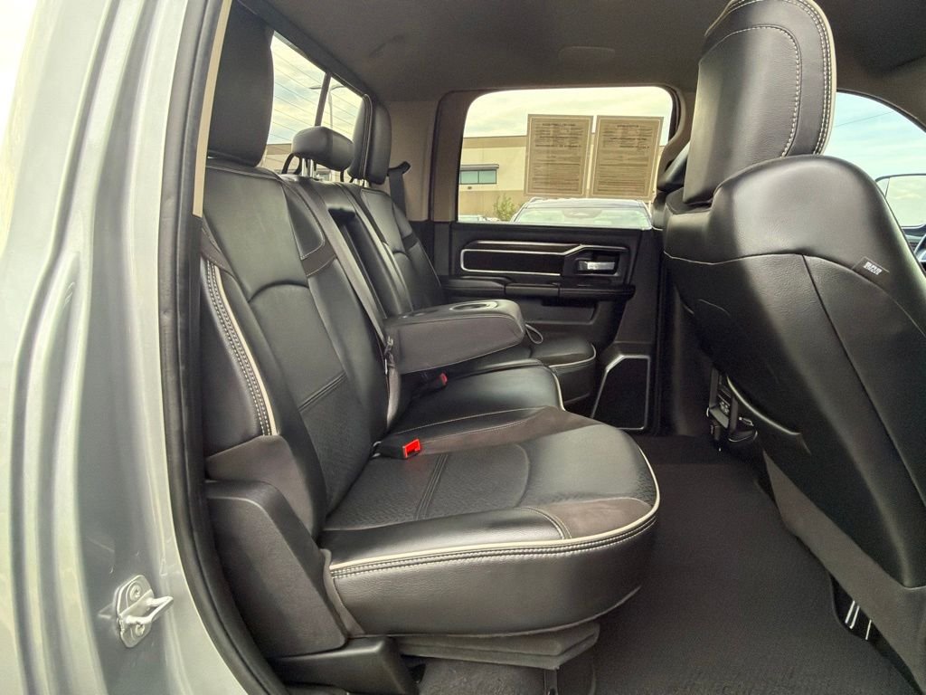 Used 2022 Silver Ram Laramie image 18