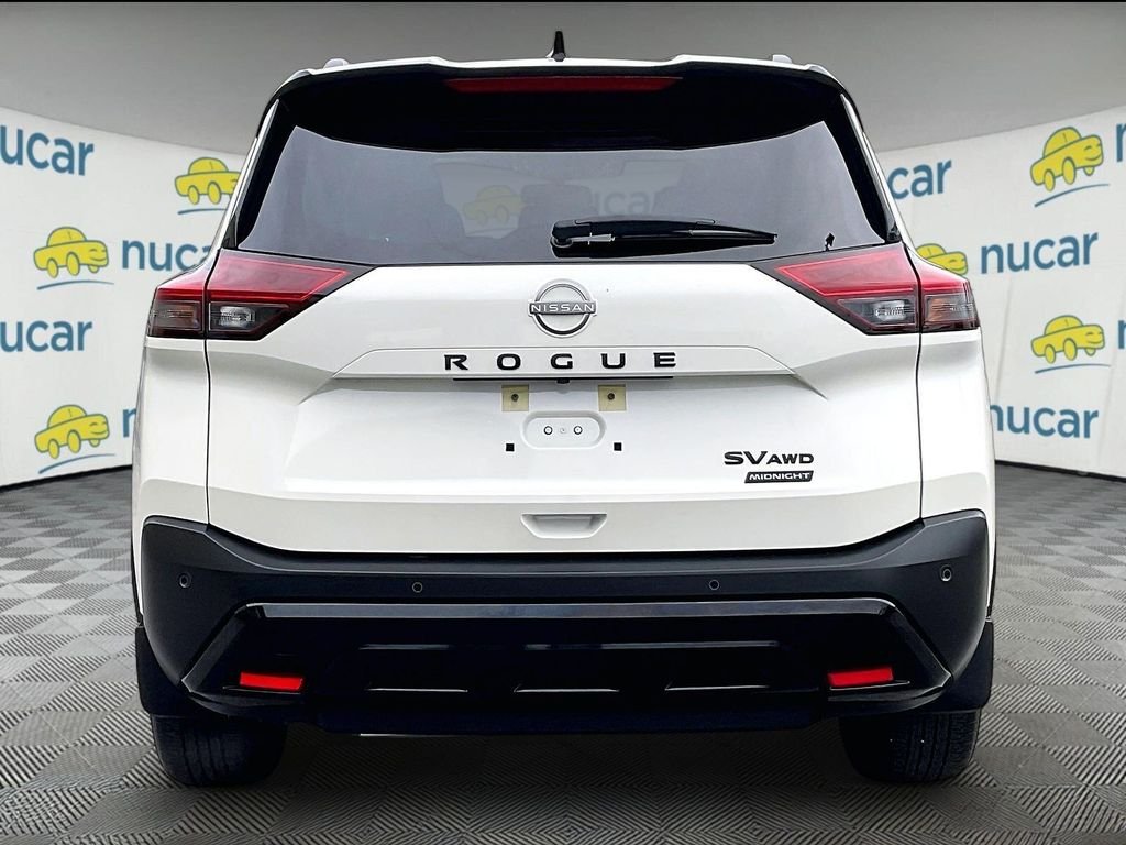 Used 2023 White Nissan SV image 5