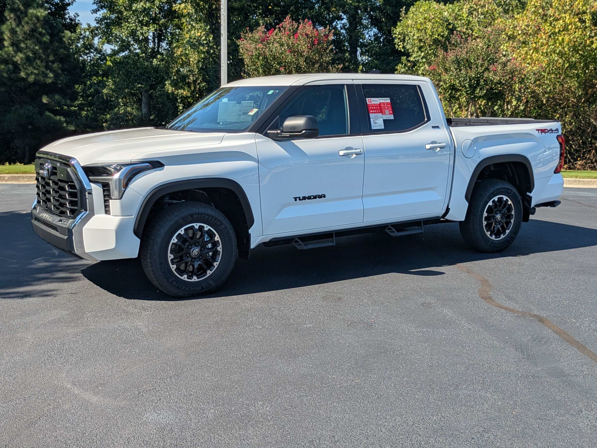 New 2026 Ice Cap Toyota SR5 image 9