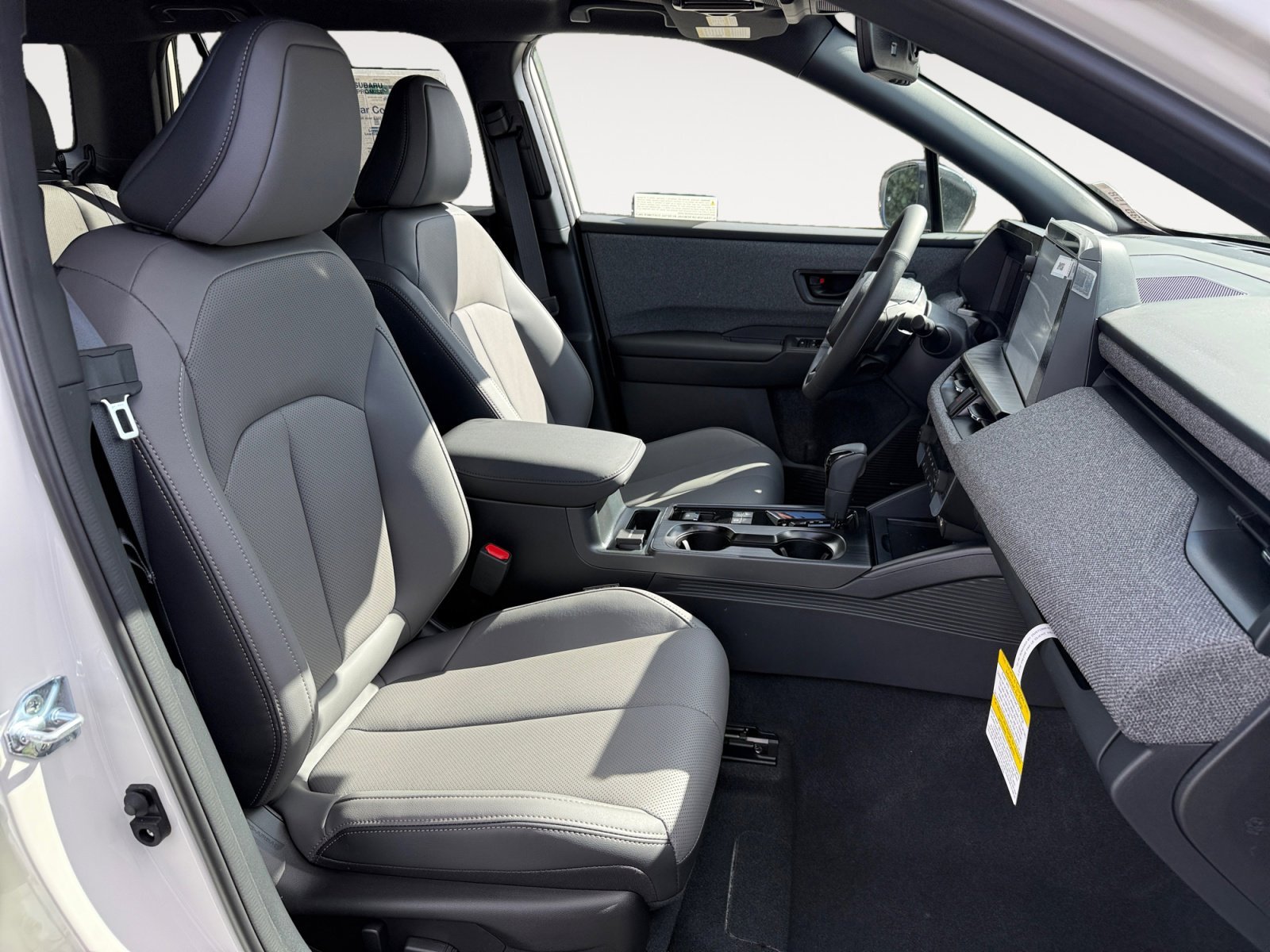 New 2026 CRYSTAL WHITE PEARL Subaru Limited image 19