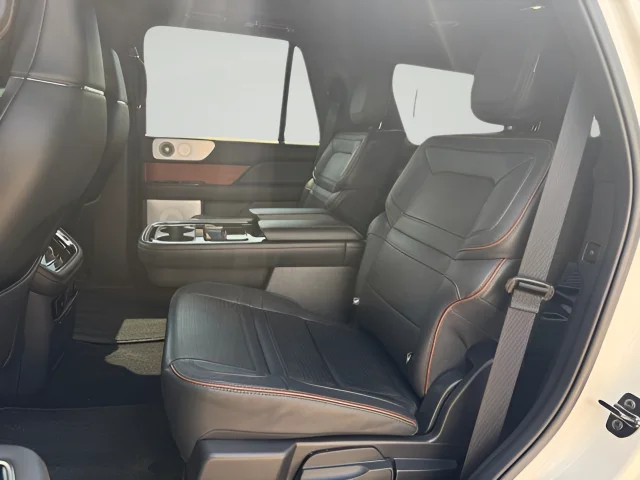 2023 Lincoln Navigator Black Label - Photo 11