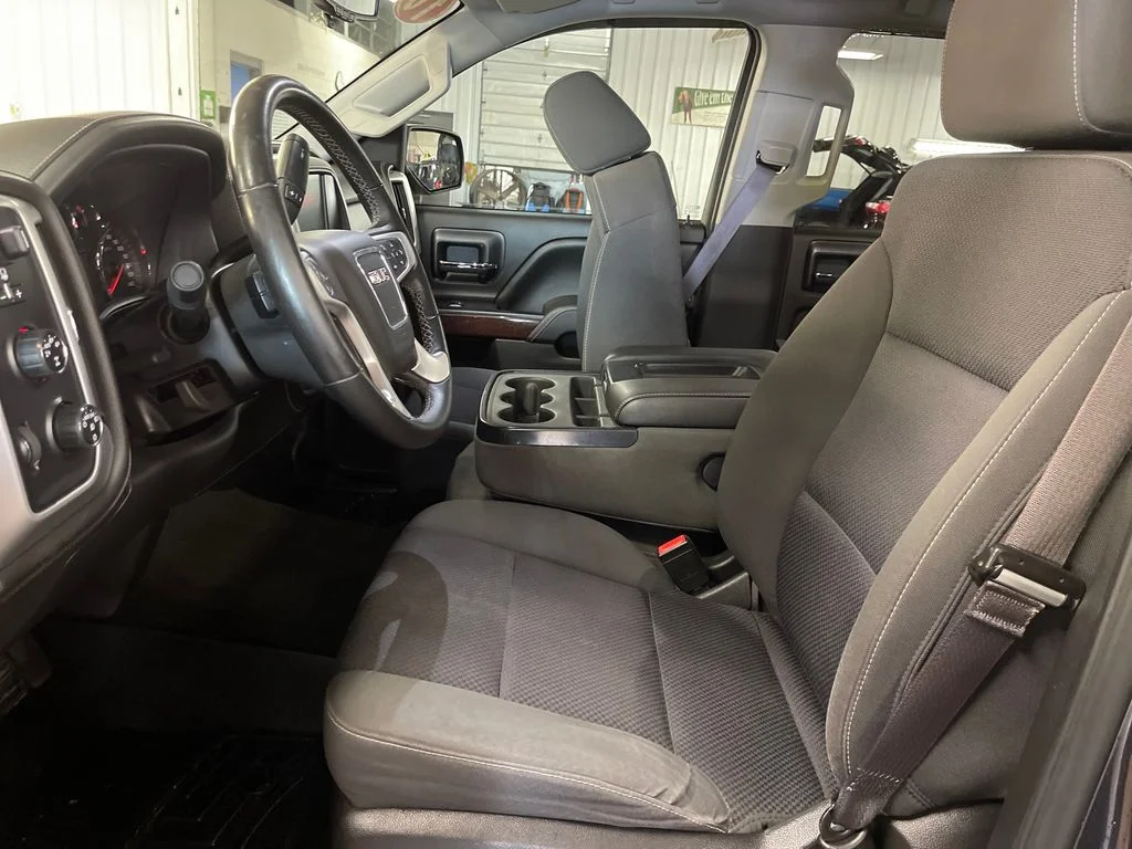Used 2016 Silver GMC SLE image 14